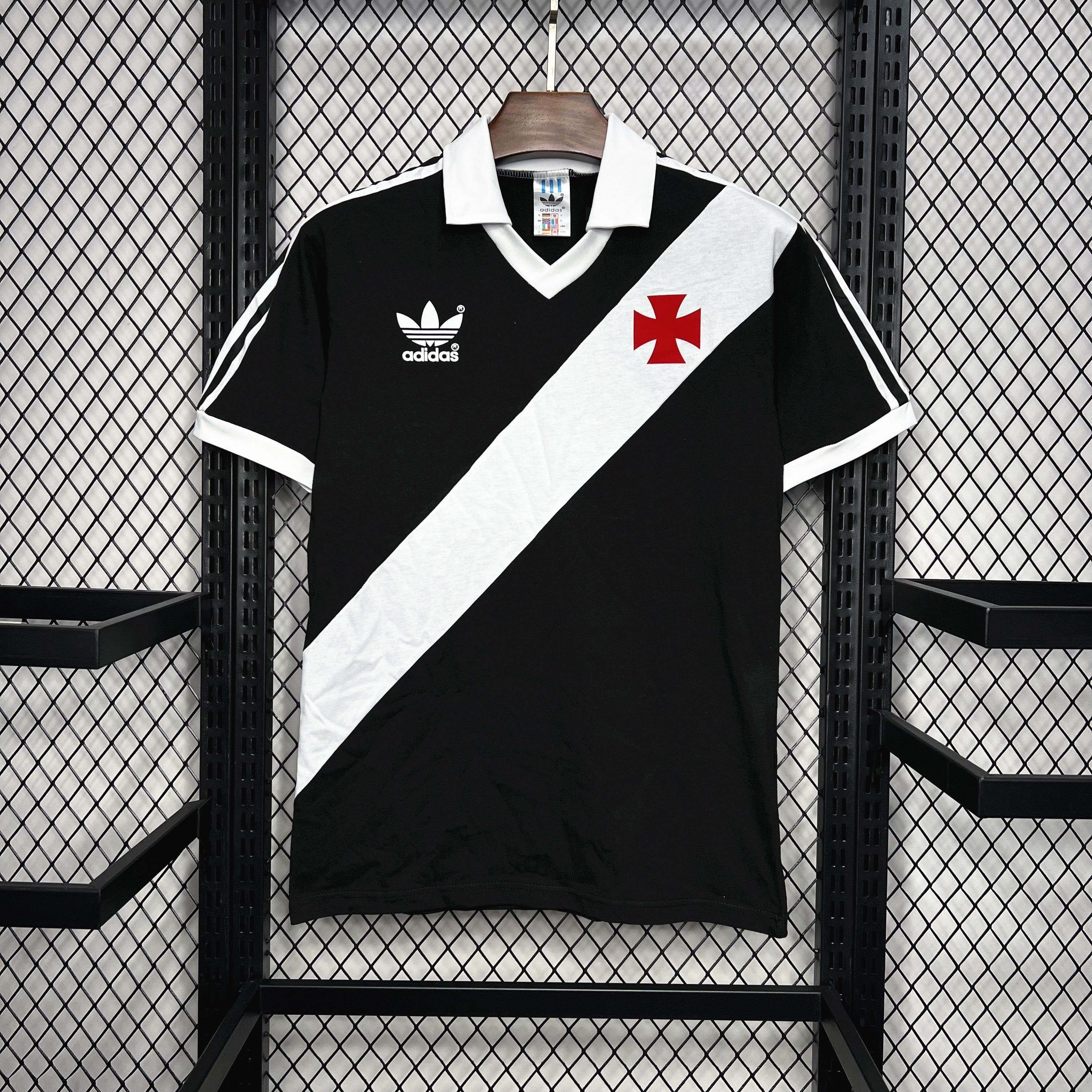 Vasco de Gama Retro Domicile 1988 - Retro / S - Vêtements de sport