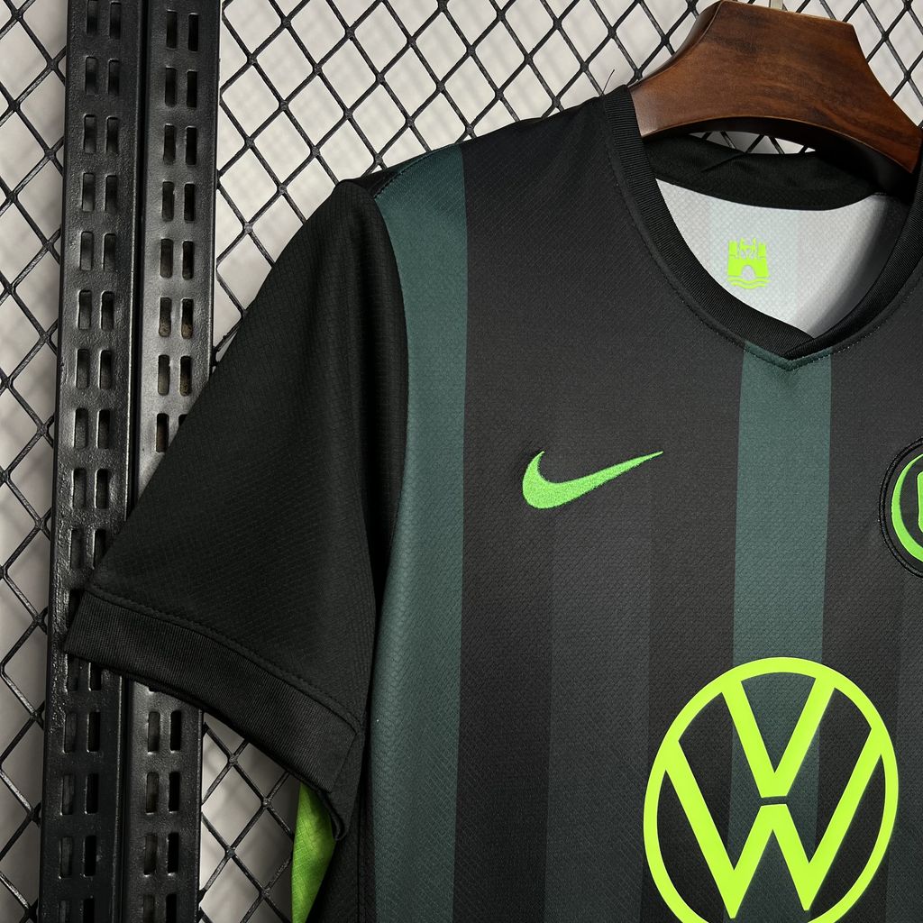 VfL Wolfsburg Extérieur 2024/2025 - Vêtements de sport