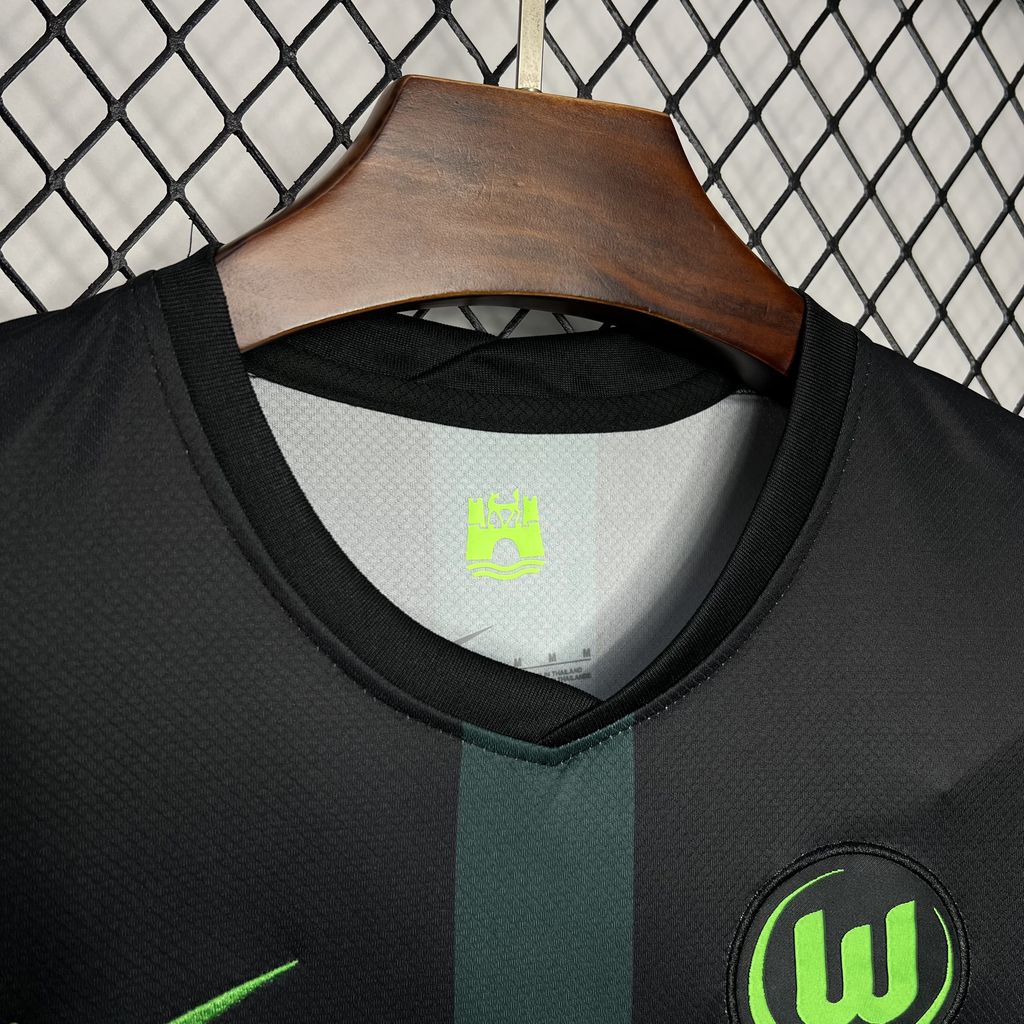 VfL Wolfsburg Extérieur 2024/2025 - Vêtements de sport